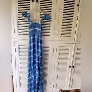 South moon under maxi dress